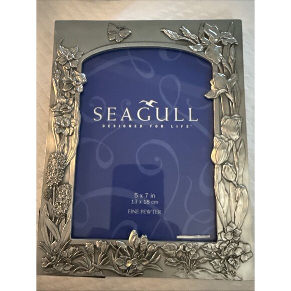 Vintage Seagull Pewter Rectangular Picture Frame 1990’s Flowers 5”x7”. Brand New - Picture 1 of 2